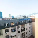 公寓 Mina Luxury 地拉那