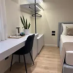 Mina Luxury * 地拉那