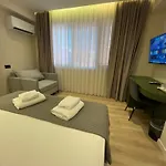 Mina Luxury 公寓 *