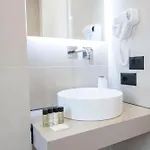 Mina Luxury * Tirana