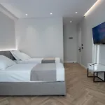 Mina Luxury Lägenhet Tirana