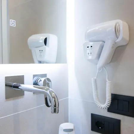 Mina Luxury Tirana