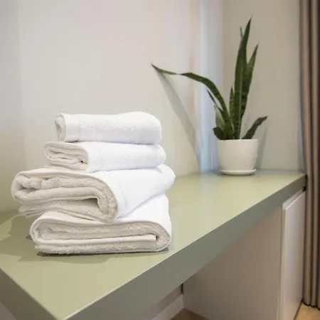 Mina Luxury * Tirana