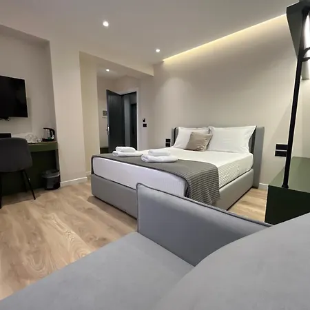 Mina Luxury * Тирана