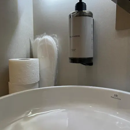 Mina Luxury *