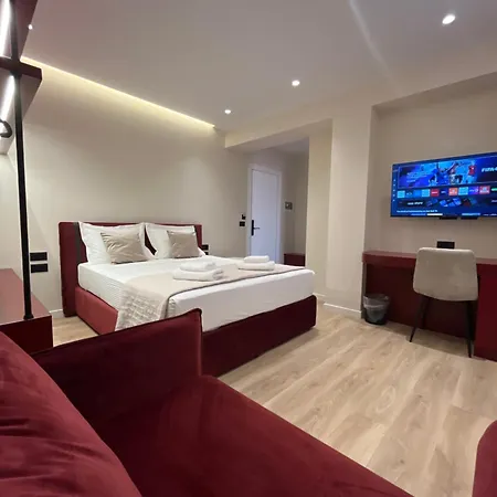Mina Luxury * Tirana